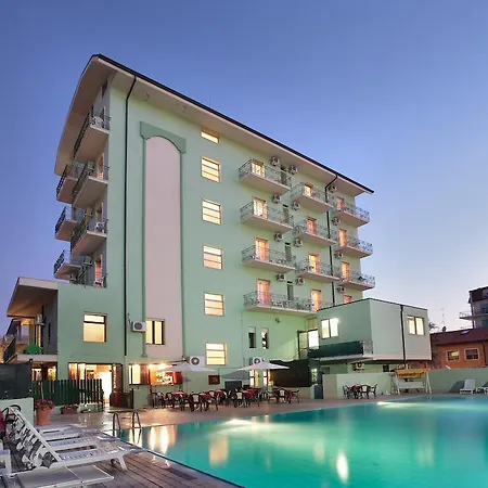 Hotel Rock 3*
